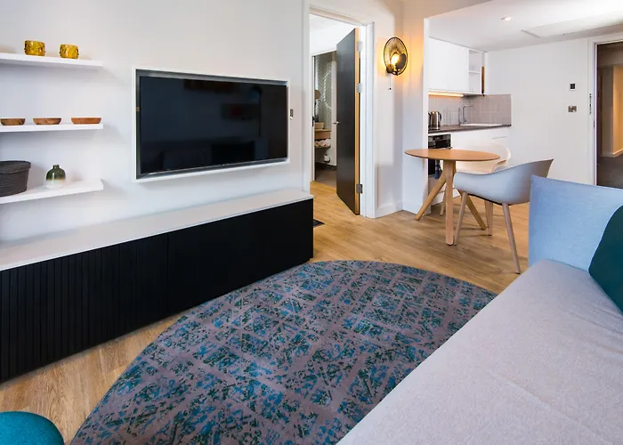 Staybridge Suites Cardiff