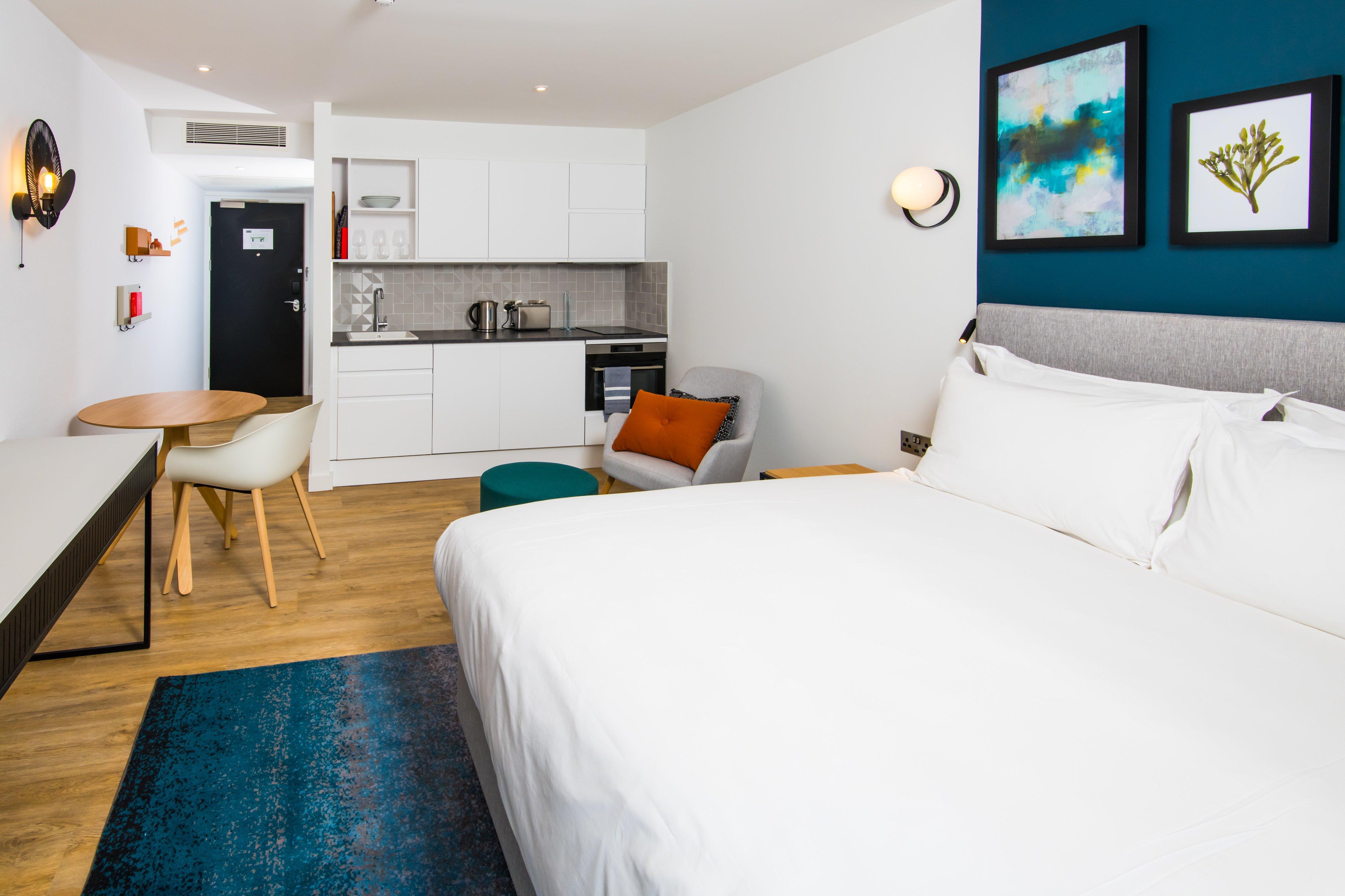 Staybridge Cardiff