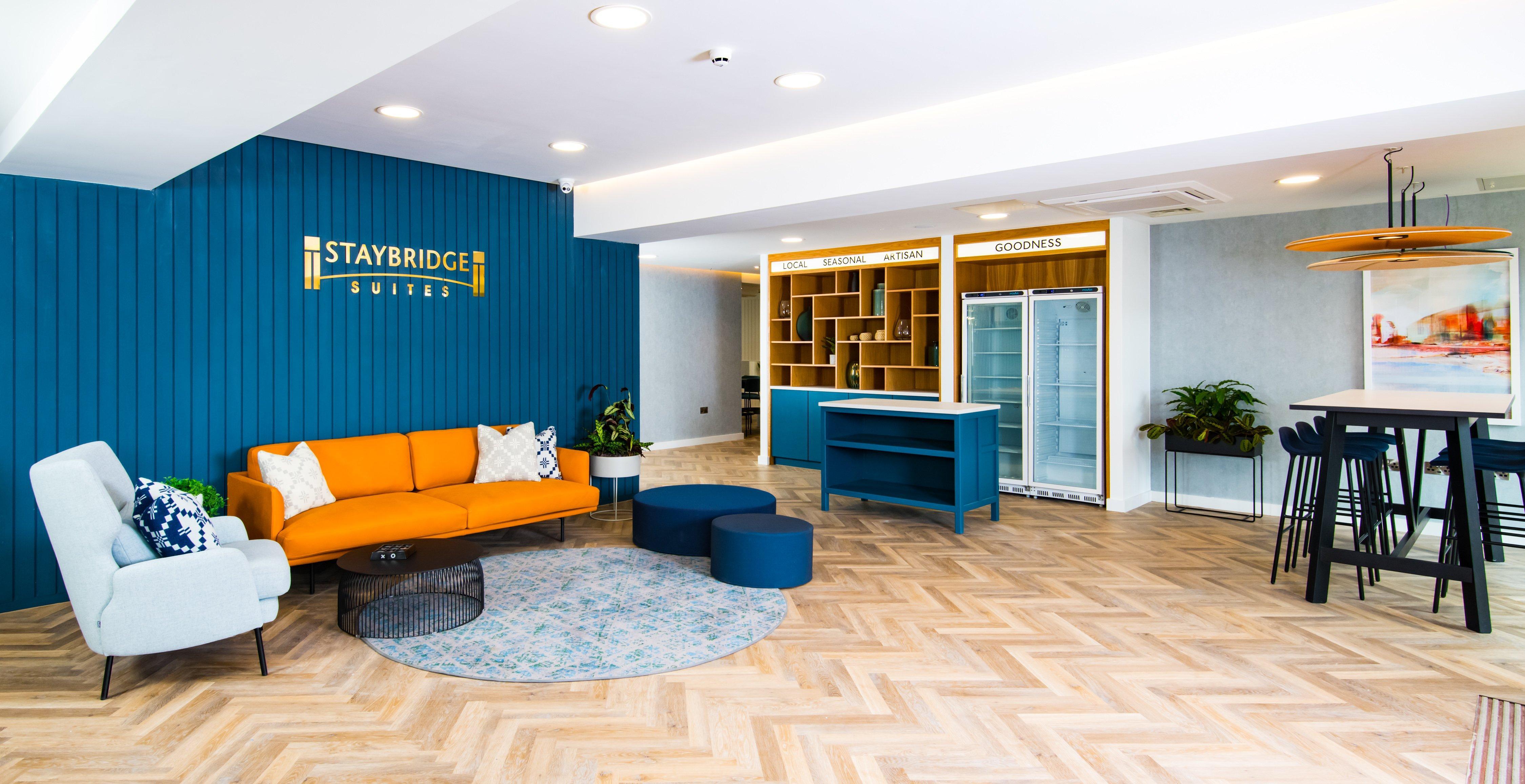 Hotel Staybridge 3*